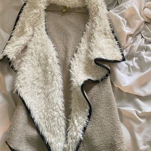 True Craft fluffy vest. Size M